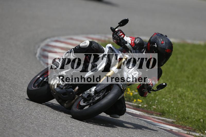 /Archiv-2024/29 12.06.2024 MOTO.CH Track Day ADR/Gruppe gelb/14